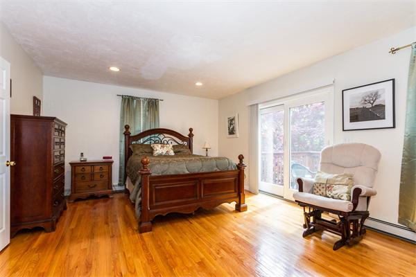 15 Holly Road Holbrook, MA 02343 - Photo 5 of 13