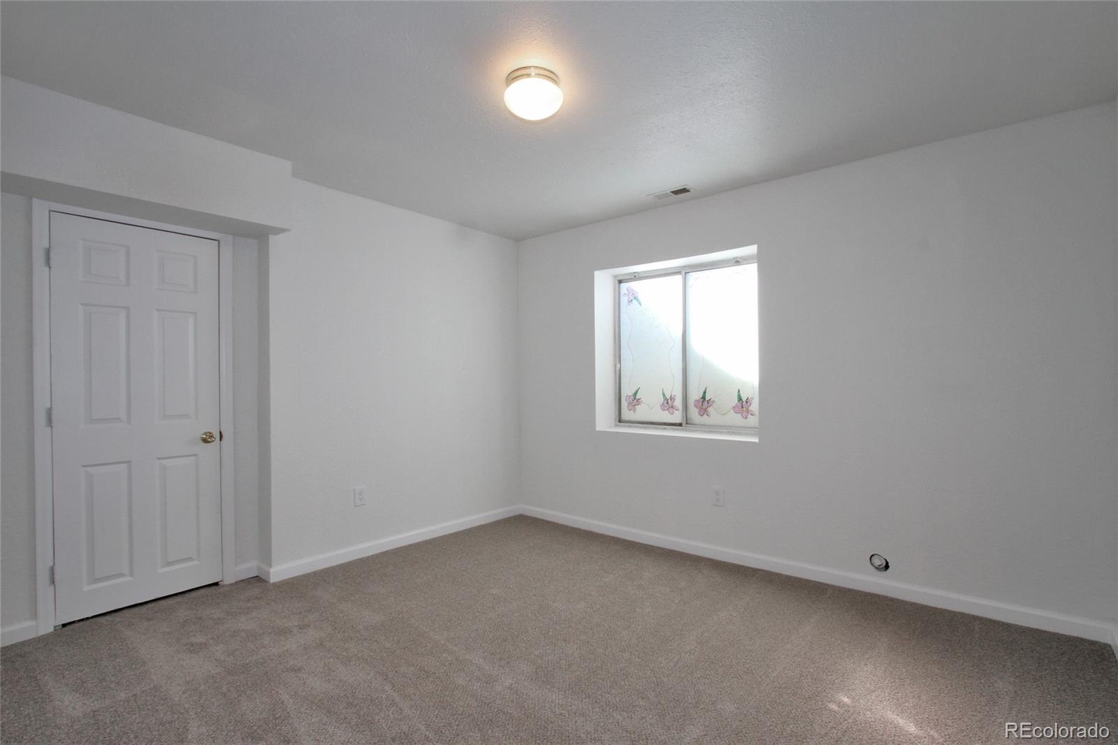 43524 Cr Road Elizabeth, CO 80107 - Photo 9 of 26 Gallery Image 9