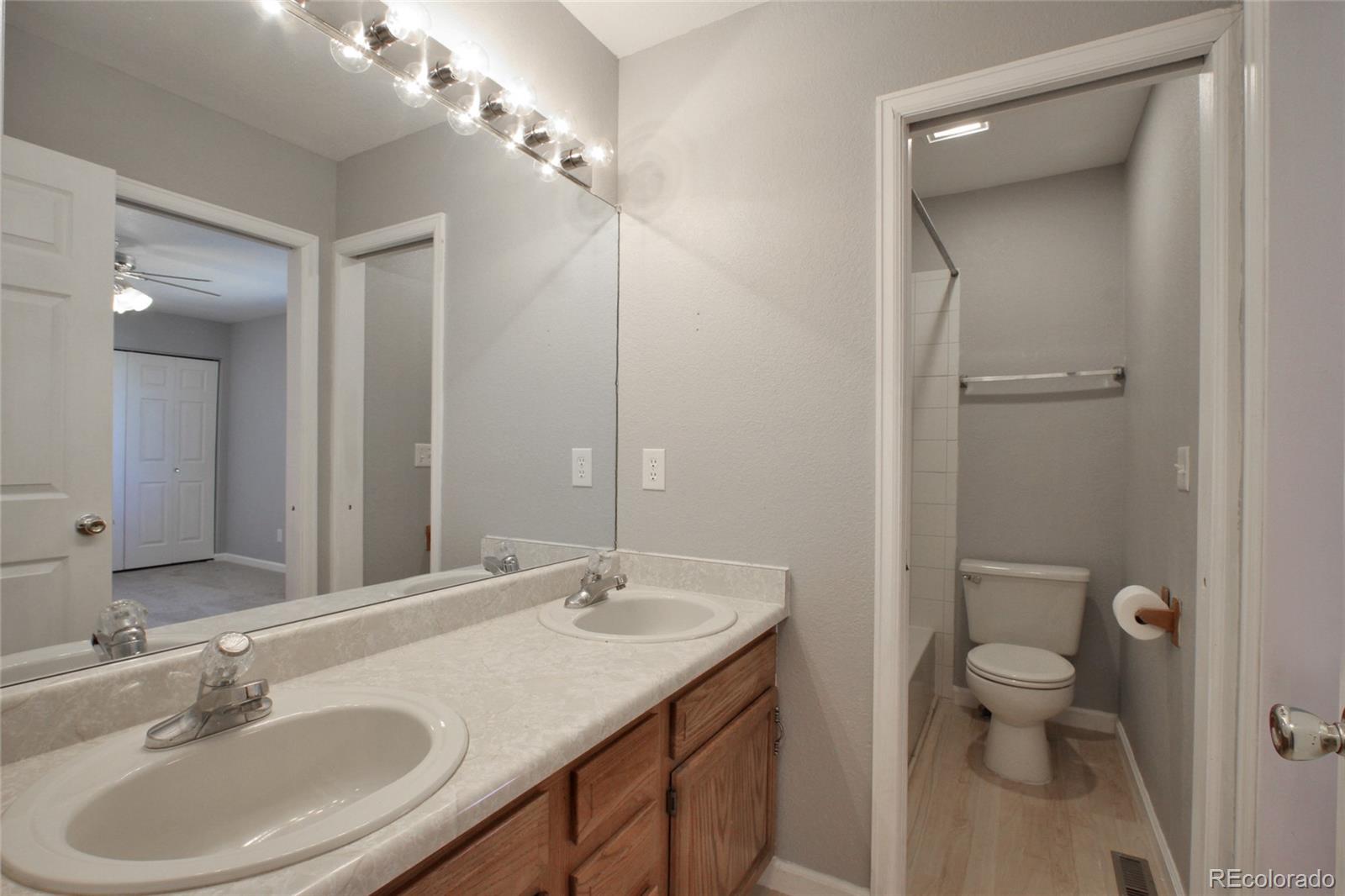43524 Cr Road Elizabeth, CO 80107 - Photo 10 of 26 Gallery Image 10