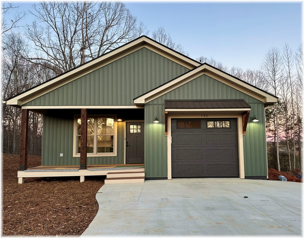 192 Jefferson Place Walhalla, SC 29691 - Photo 4 of 22