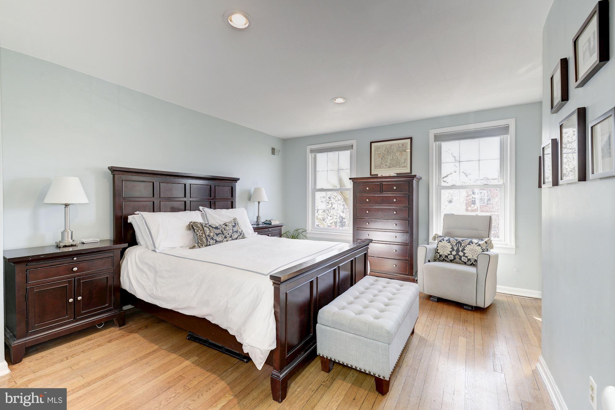 313 5th Street Northeast Washington, DC 20002 - Photo 19 of 26 Bedroom (Master)
