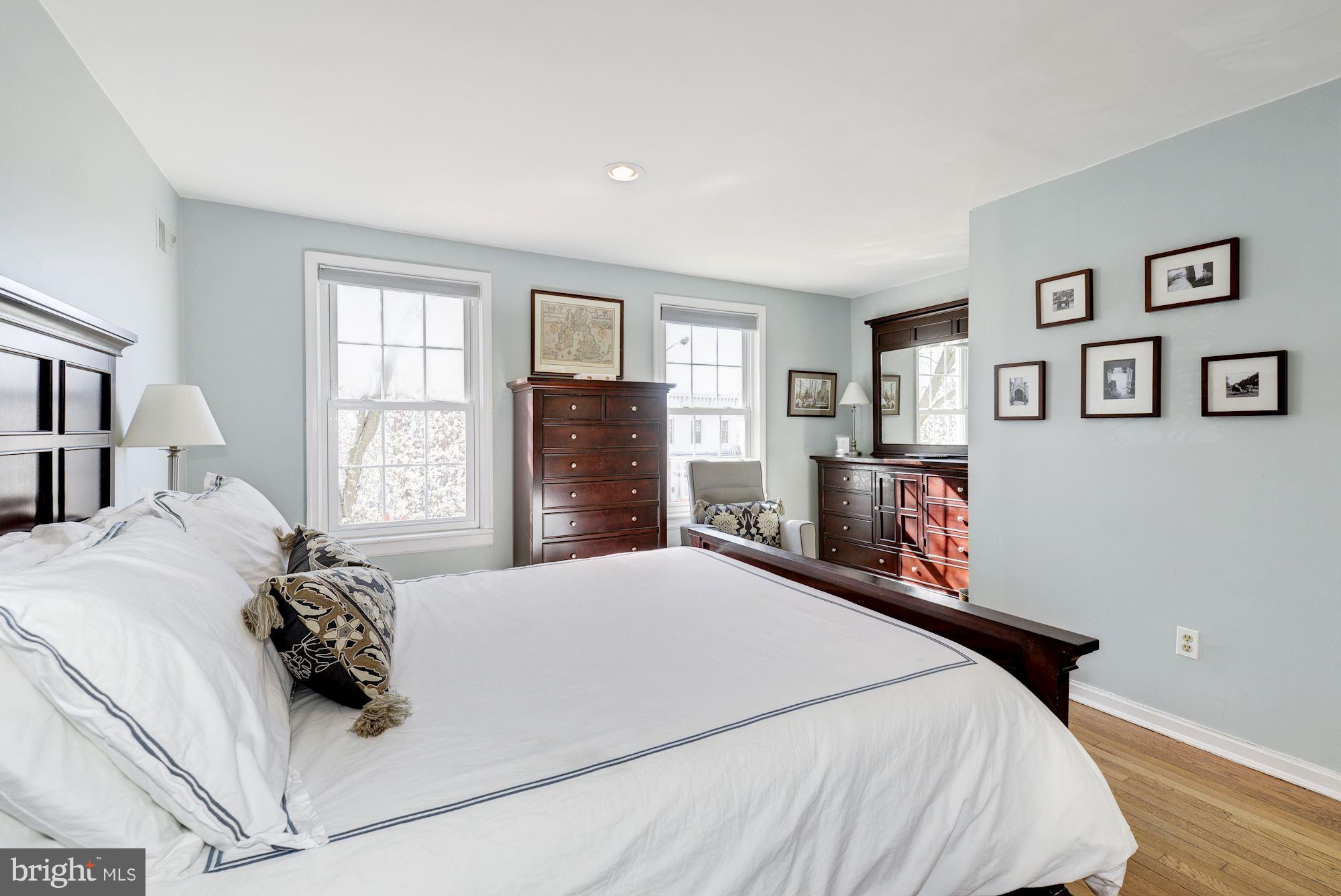 313 5th Street Northeast Washington, DC 20002 - Photo 20 of 26 Bedroom (Master)