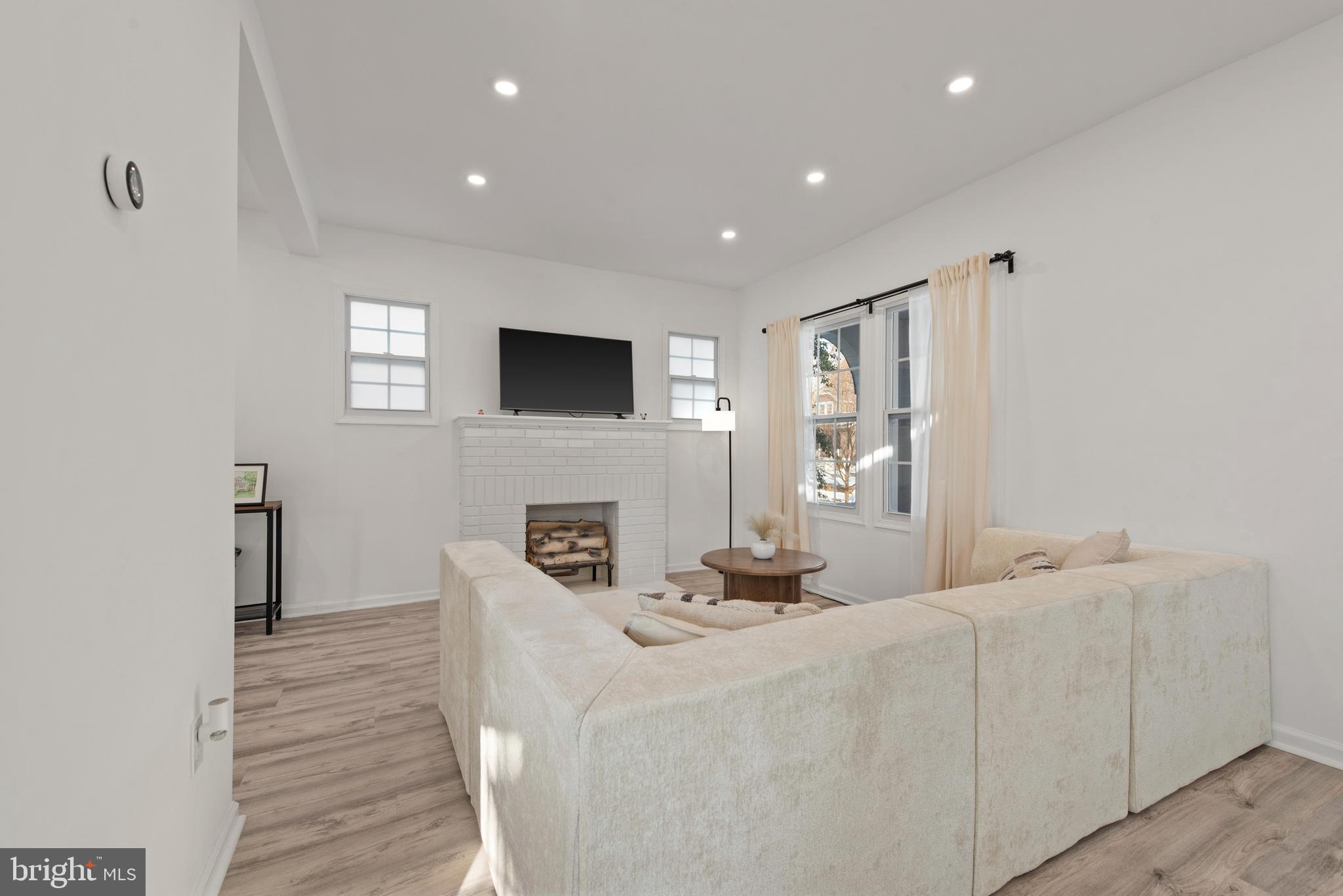 633 Anneslie Road Baltimore, MD 21212 - Photo 5 of 40