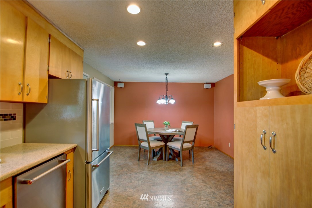 12668 Markwood Road Burlington, WA 98233 - Photo 11 of 28 Gallery Image 11