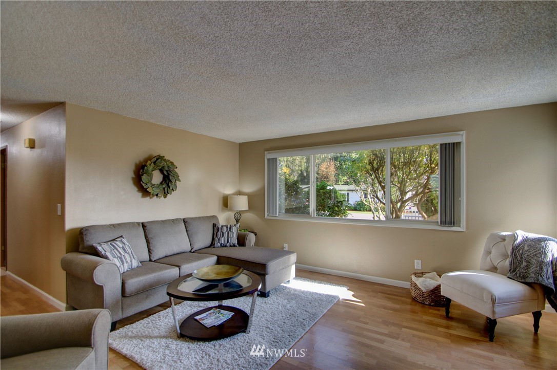 12668 Markwood Road Burlington, WA 98233 - Photo 4 of 28 Gallery Image 4