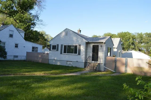 $1,600 | 7229 Osborn Avenue, Hammond, IN 46323