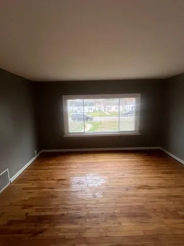 $1,600 | 7229 Osborn Avenue, Hammond, IN 46323