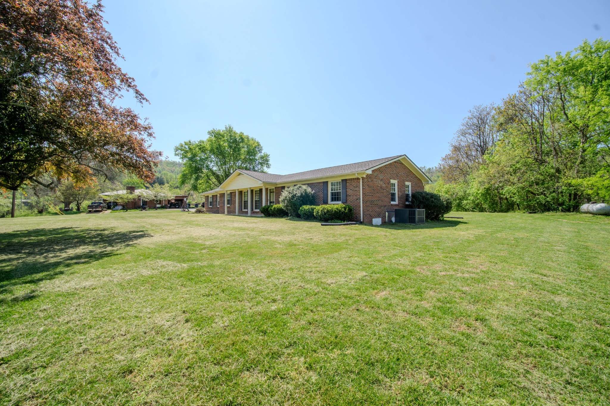 5027 Rocky Point Road Cookeville, TN 38506 - Photo 4 of 32