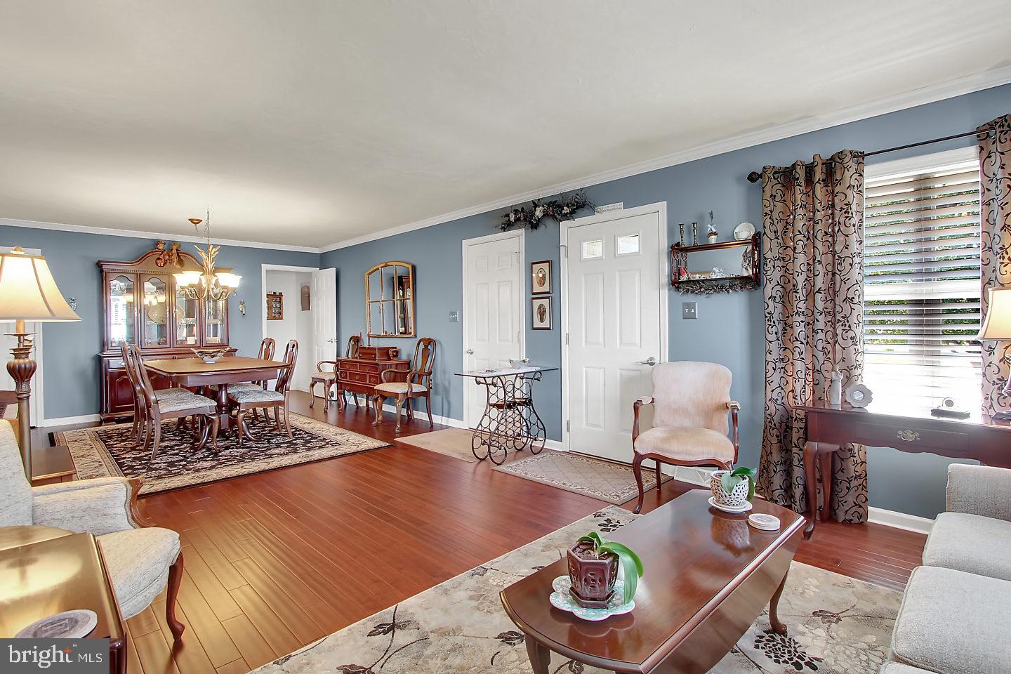 7210 Seneca Ridge Drive York, PA 17403 - Photo 4 of 28 Gallery Image 4