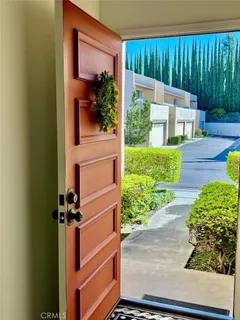 $775,000 | 1617 Vía Linda, Unit 17, Fullerton, CA 92833