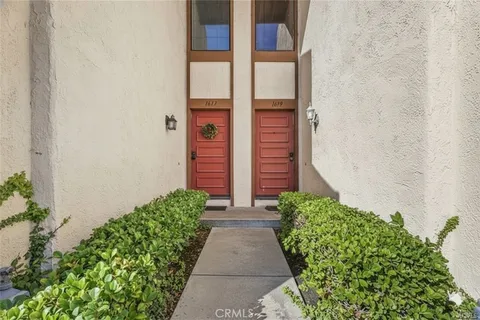 $775,000 | 1617 Vía Linda, Unit 17, Fullerton, CA 92833
