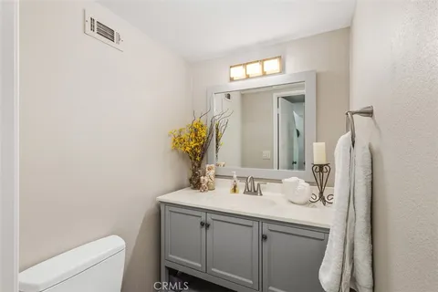 $775,000 | 1617 Vía Linda, Unit 17, Fullerton, CA 92833