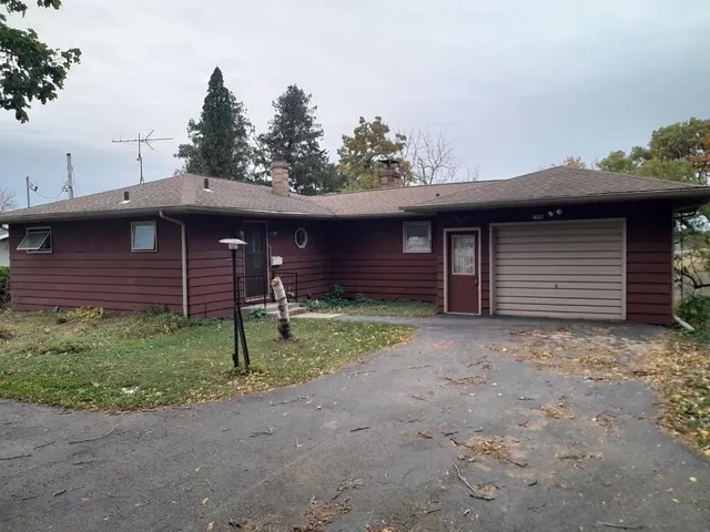 $217,500 | 1598 County Road B, Platteville, WI 53818