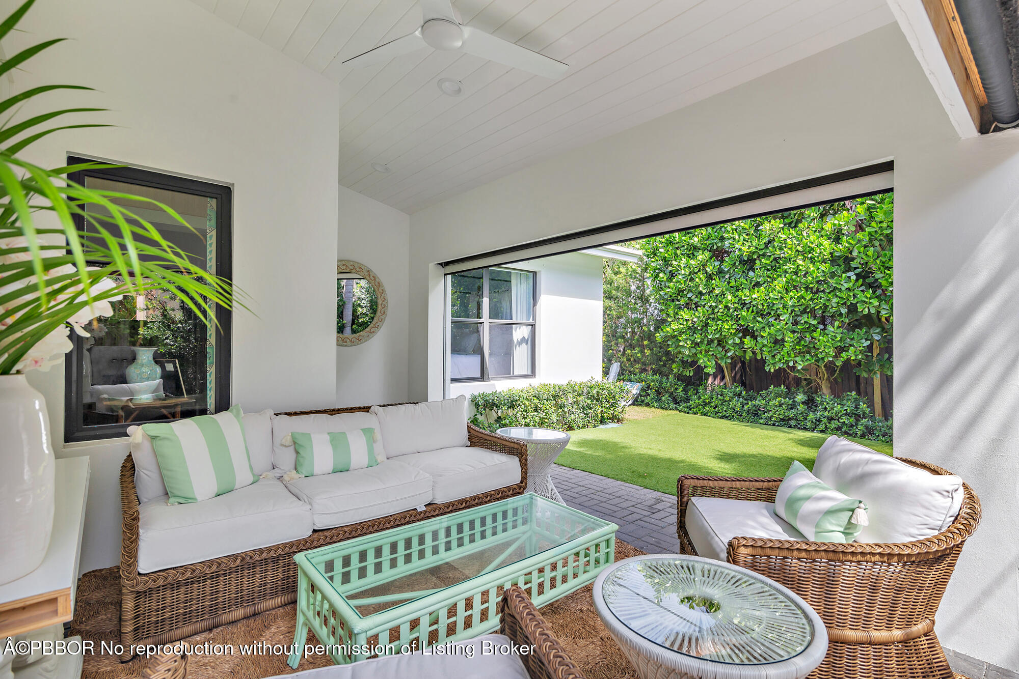 3210 Vincent Road West Palm Beach, FL 33405 - Photo 17 of 20 a living room with furniture and a large window