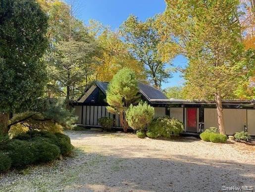 301 Roaring Brook Road Chappaqua, NY 10514 - Photo 5 of 16 Gallery Image 5