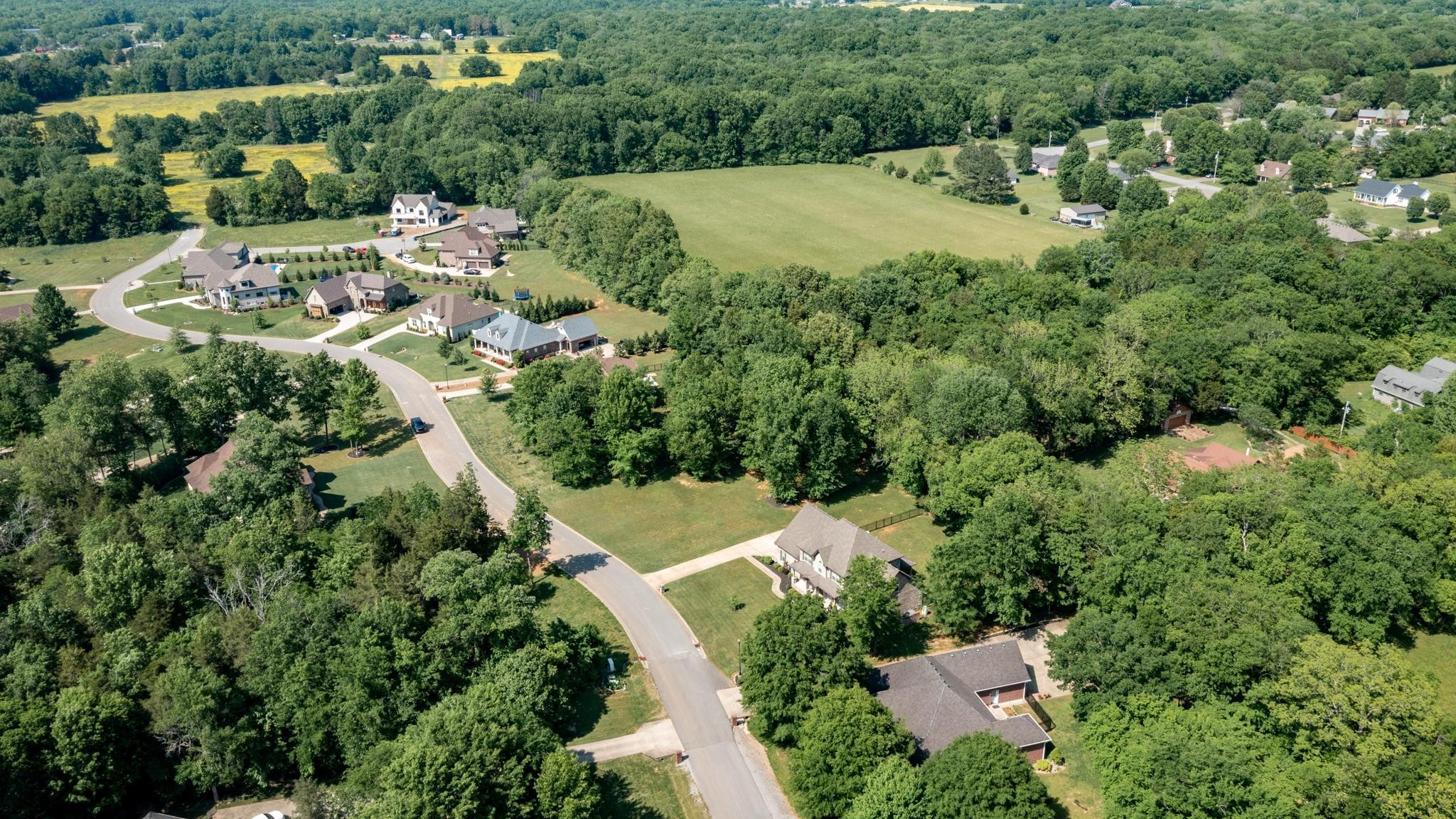116 Rockingham Drive Murfreesboro, TN 37129 - Photo 38 of 40 an aerial view of a house with yard