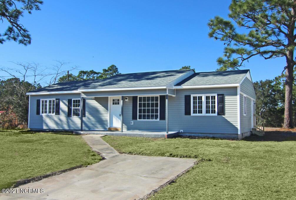 84 Crown Point Road Hubert, NC 28539 - Photo 1 of 25 Photo 211215 Front - Crown Point 84