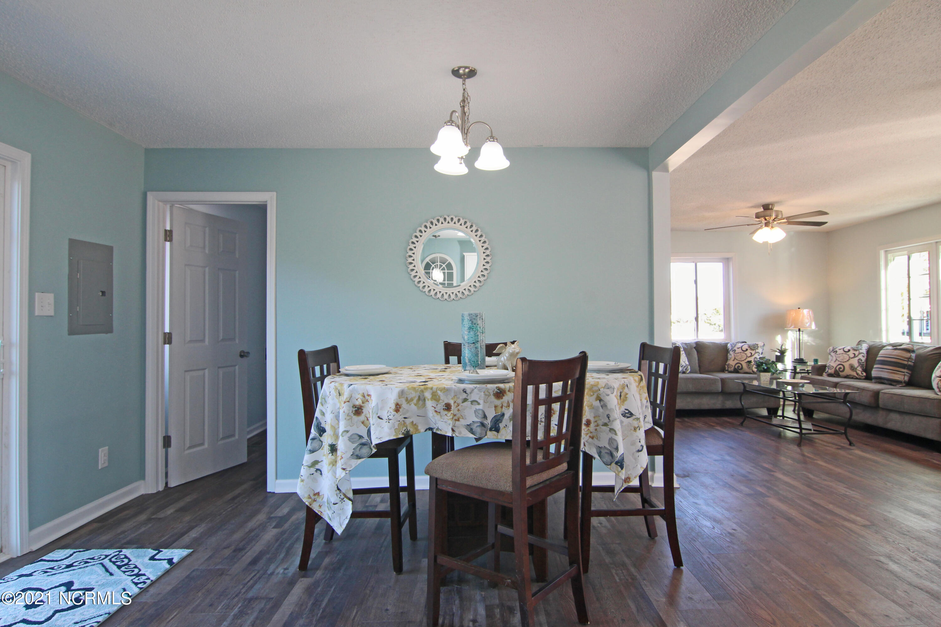 84 Crown Point Road Hubert, NC 28539 - Photo 11 of 25 IMG_4750