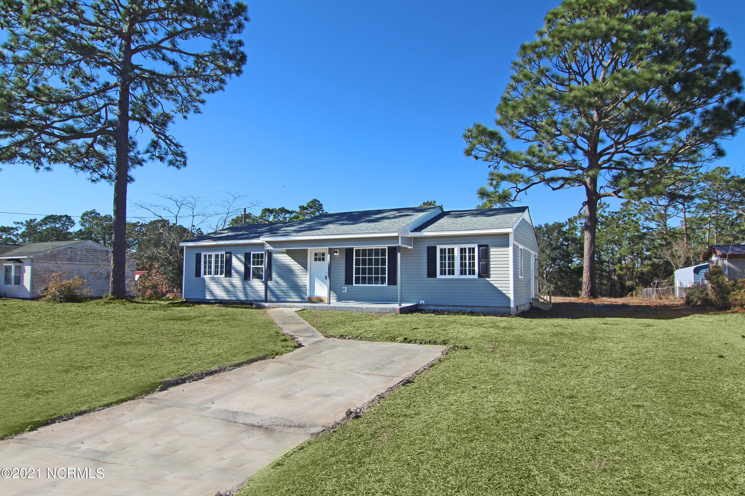 84 Crown Point Road Hubert, NC 28539 - Photo 25 of 25 IMG_4781