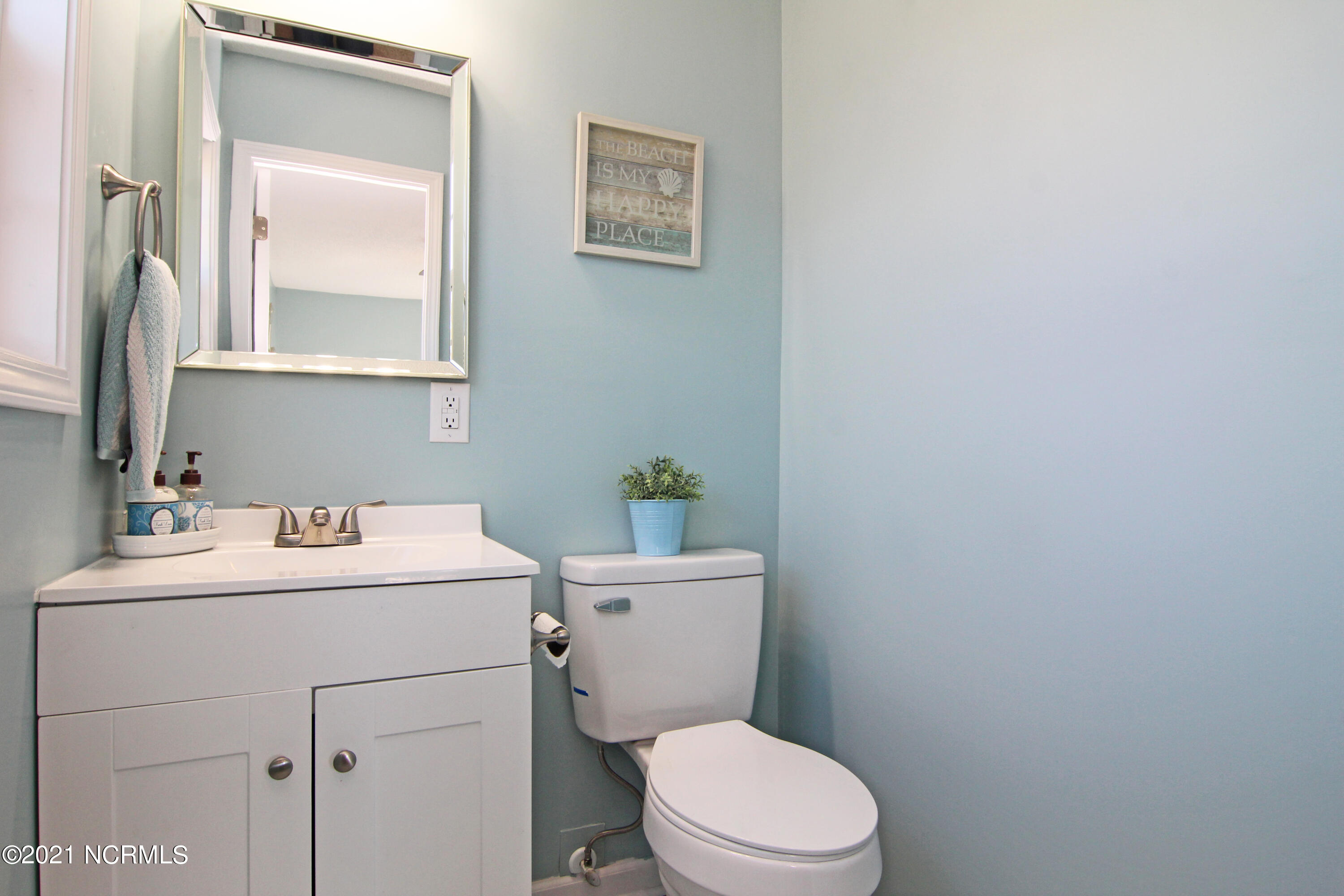 84 Crown Point Road Hubert, NC 28539 - Photo 5 of 25 IMG_4767