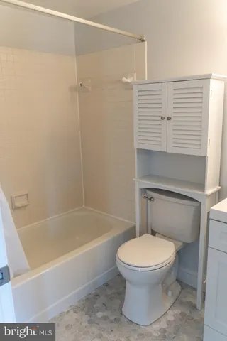 $2,000 | 1426 21st Street Northwest, Unit 407, Washington, DC 20036