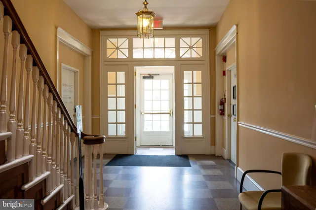 $2,000 | 1426 21st Street Northwest, Unit 407, Washington, DC 20036