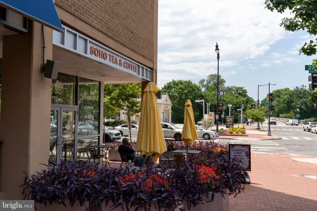 $2,000 | 1426 21st Street Northwest, Unit 407, Washington, DC 20036