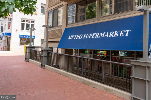 $2,000 | 1426 21st Street Northwest, Unit 407, Washington, DC 20036