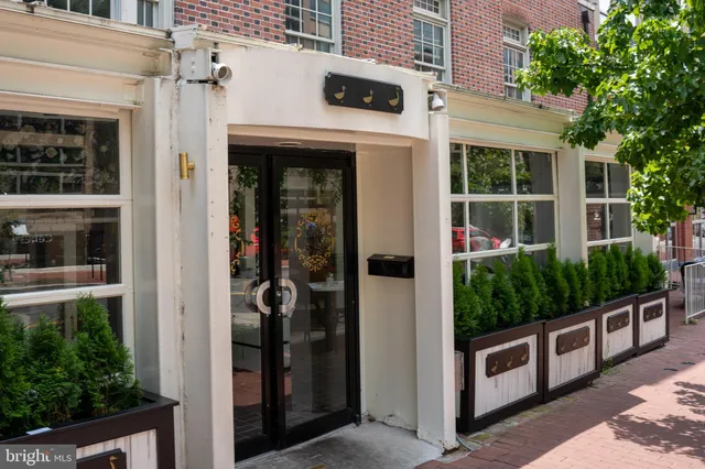 $2,000 | 1426 21st Street Northwest, Unit 407, Washington, DC 20036