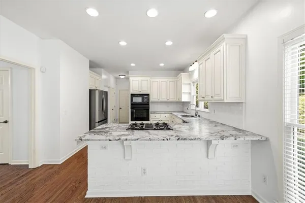 $729,000 | 520 Waterside Court, Canton, GA 30114