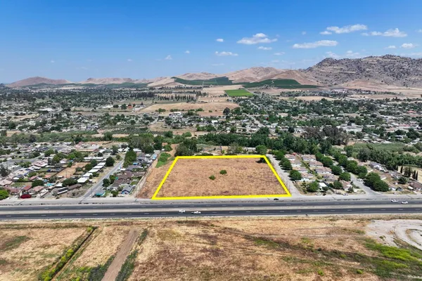 $275,000 | 0 East Poplar Avenue, Porterville, CA 93257