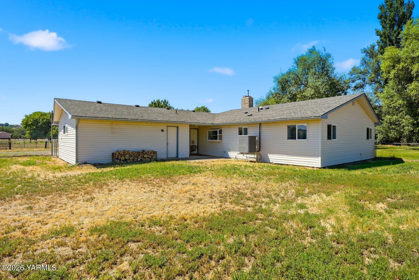 2841 Mapleway Road Yakima, WA 98908 - Photo 23 of 37 2841 Mapleway Rd 030