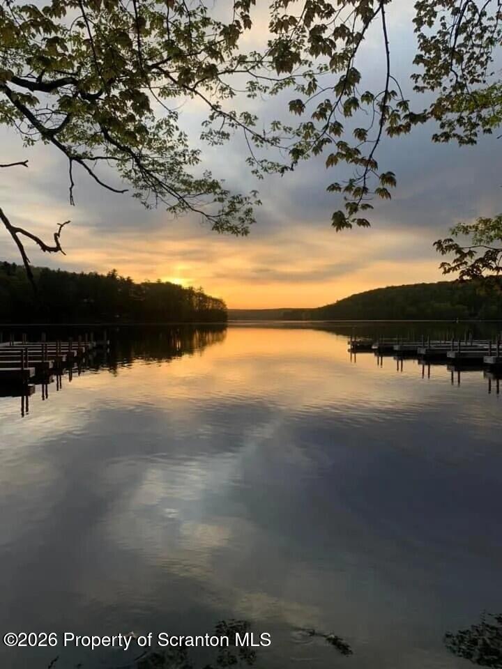 Marina Way Greentown, PA 18426 - Photo 3 of 7 docks