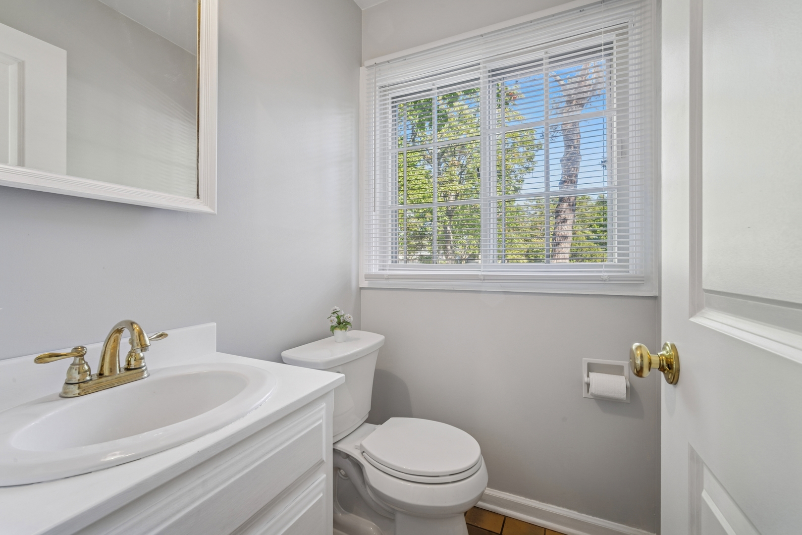 3373 Brook Road Highland Park, IL 60035 - Photo 13 of 29