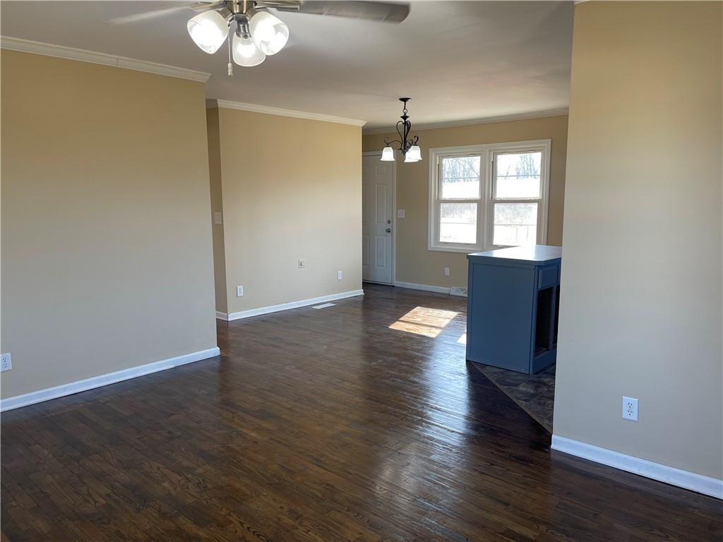 860 East Front Street Kidder, MO 64649 - Photo 5 of 32