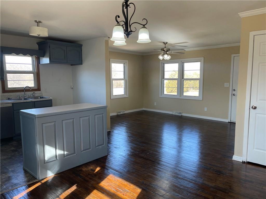 860 East Front Street Kidder, MO 64649 - Photo 6 of 32