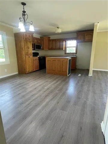 $260,000 | 860 East Front Street, Kidder, MO 64649