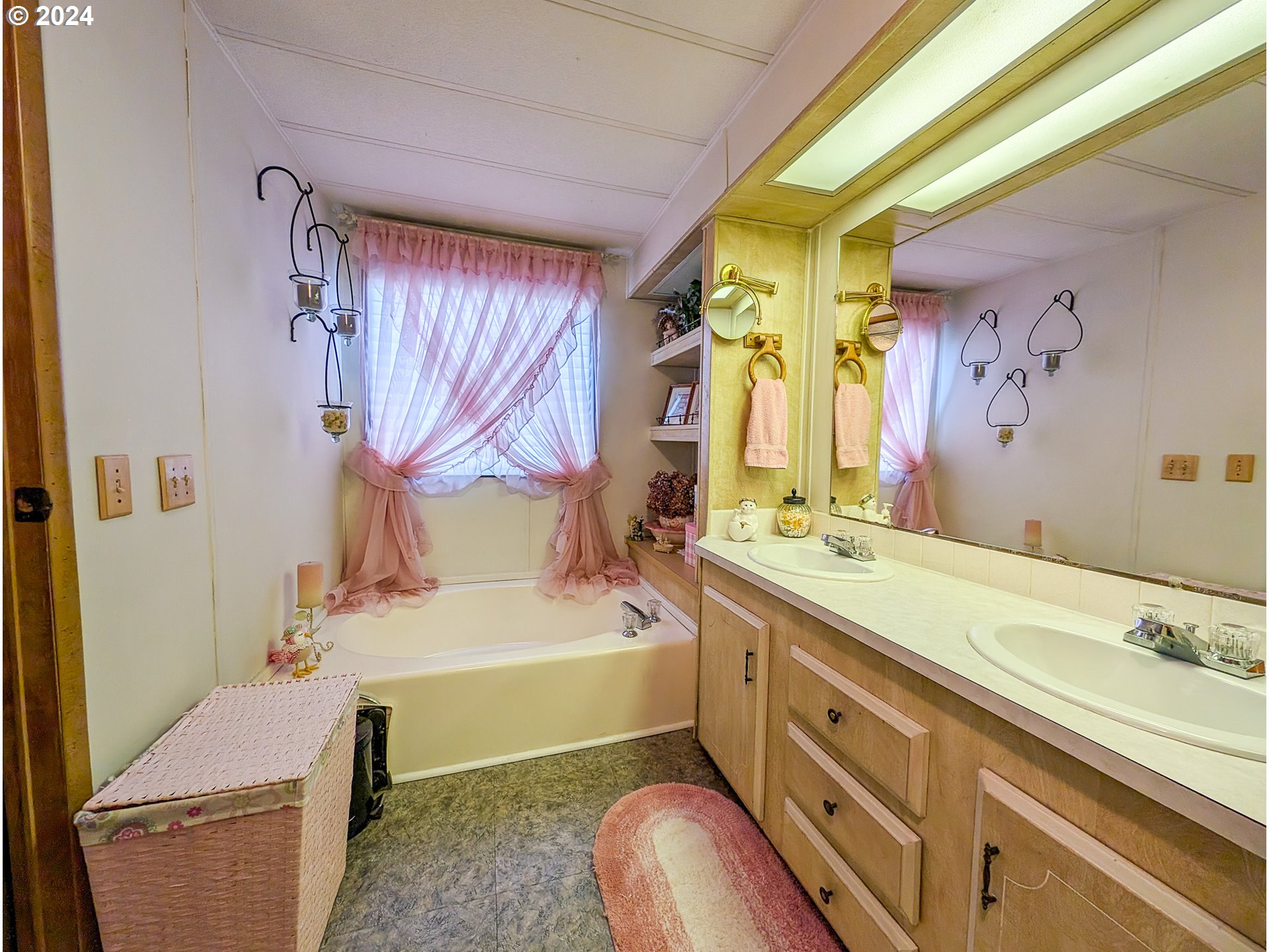 4730 Auburn Road Northeast, Unit 130 Salem, OR 97301 - Photo 20 of 33 Gallery Image 20
