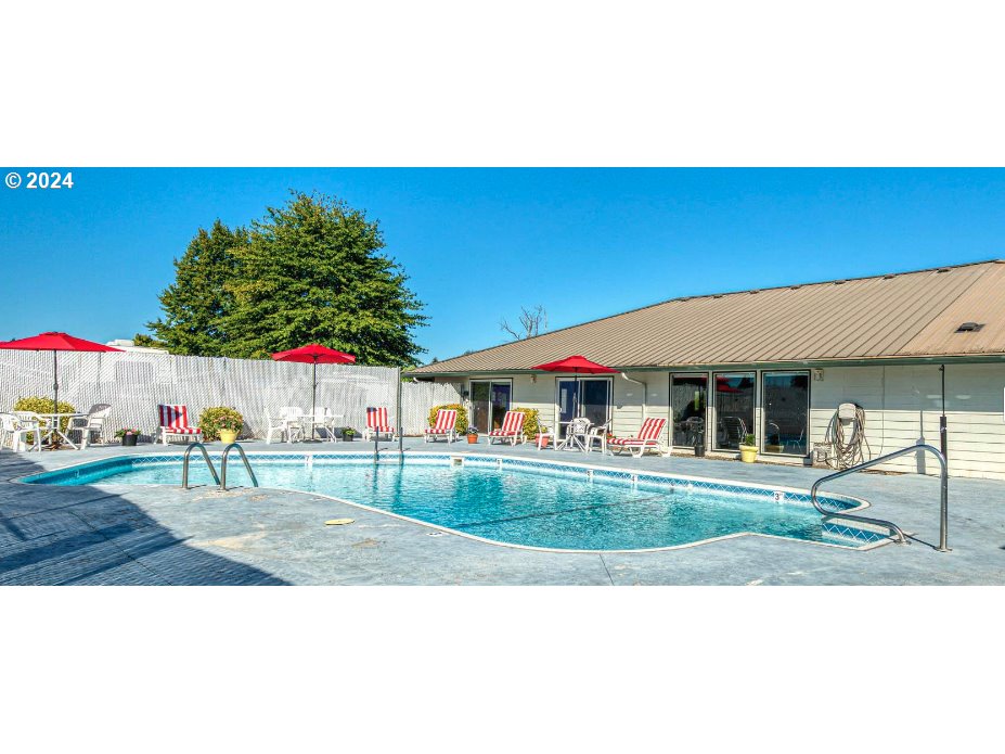 4730 Auburn Road Northeast, Unit 130 Salem, OR 97301 - Photo 28 of 33 Gallery Image 28