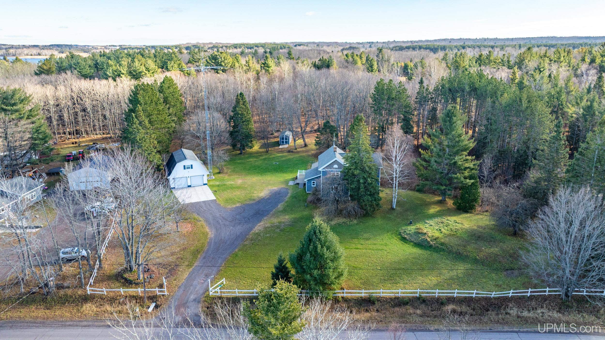 51950 Boston Road Hancock, MI 49930 - Photo 1 of 59