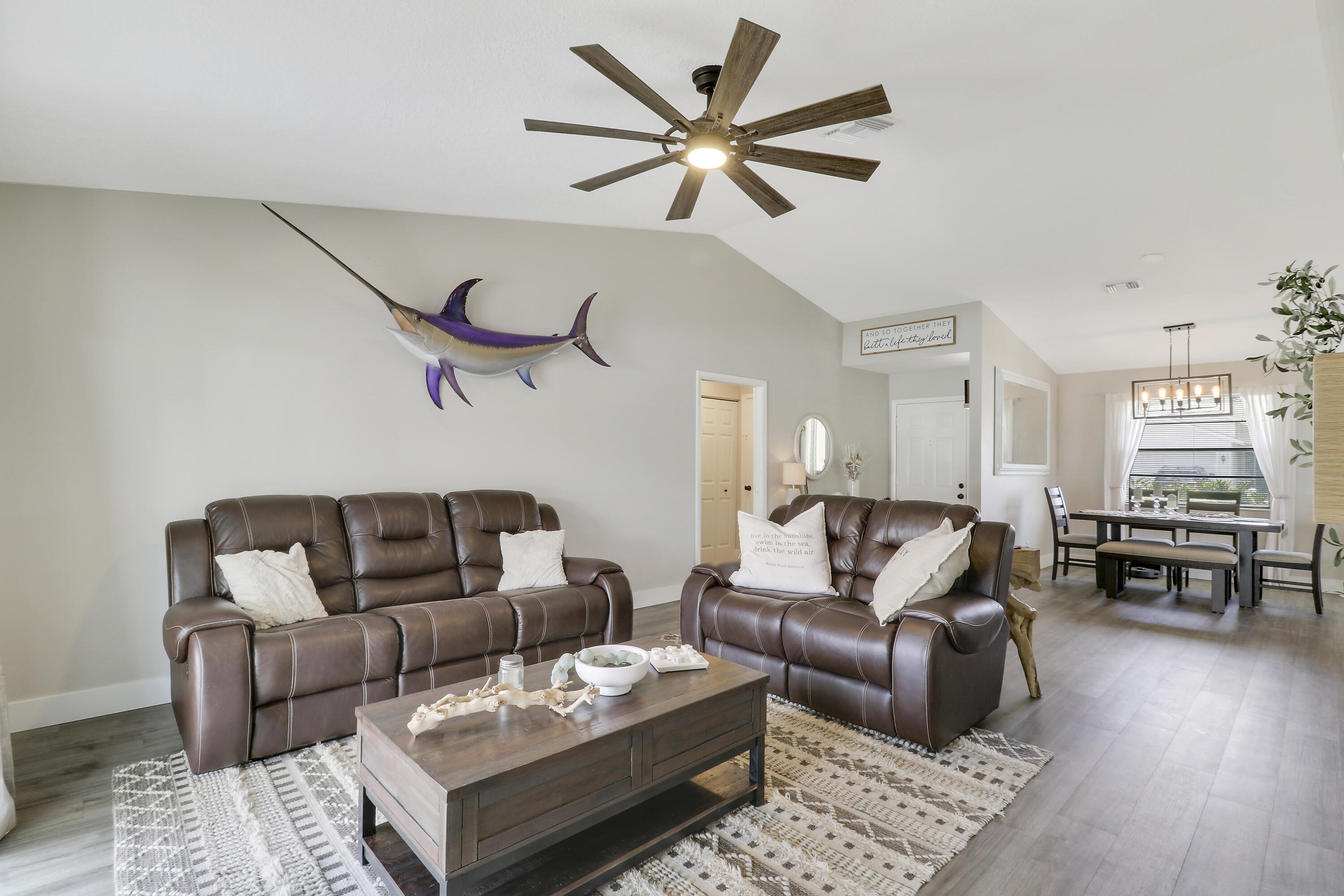 108 Greenbriar Drive Jupiter, FL 33458 - Photo 15 of 26 Living Room