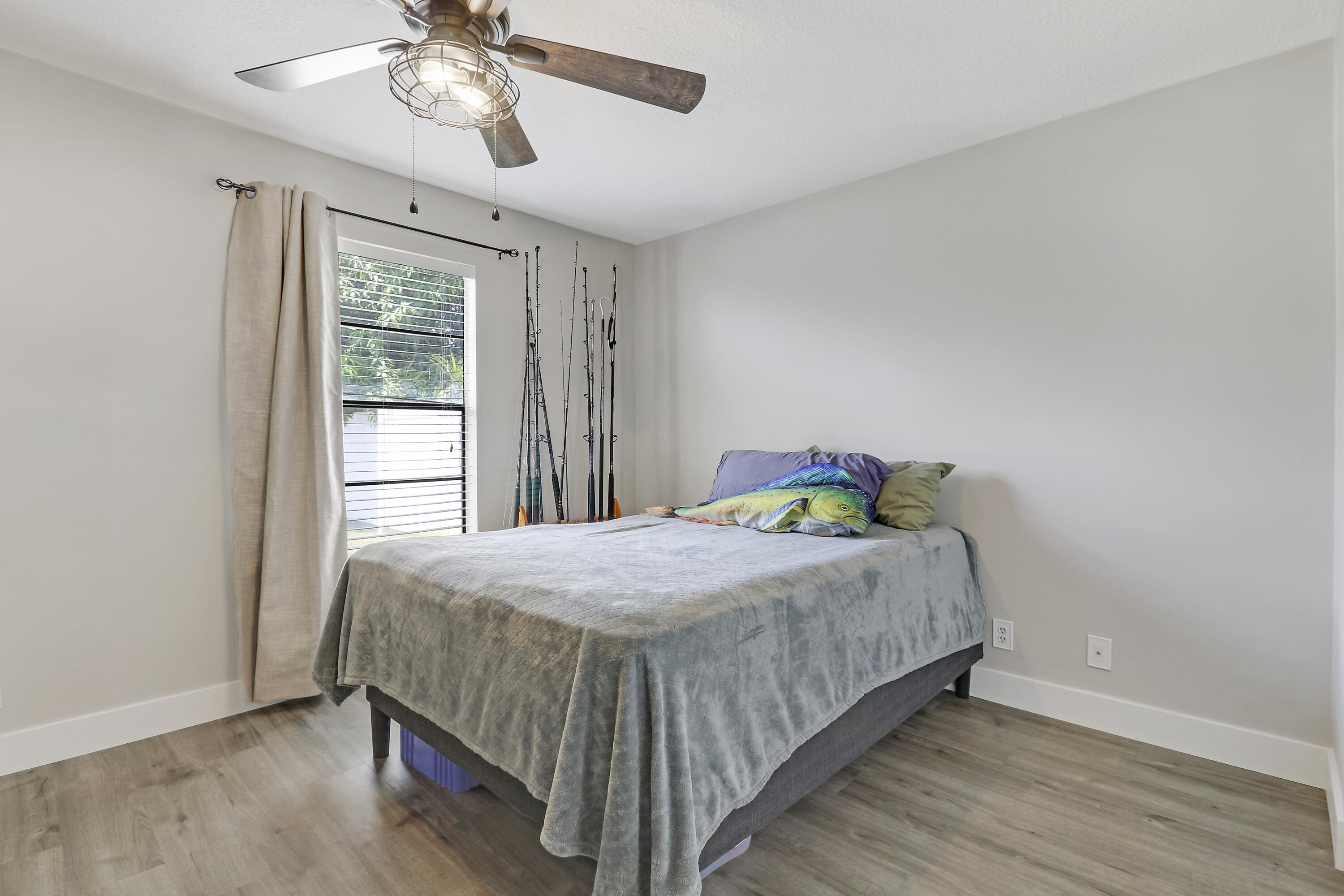 108 Greenbriar Drive Jupiter, FL 33458 - Photo 21 of 26 Second Bedroom