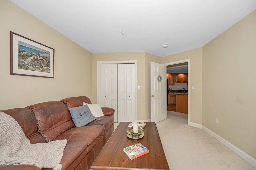 5 Mission Road, Unit 101 Chelmsford, MA 01863 - Photo 16 of 41