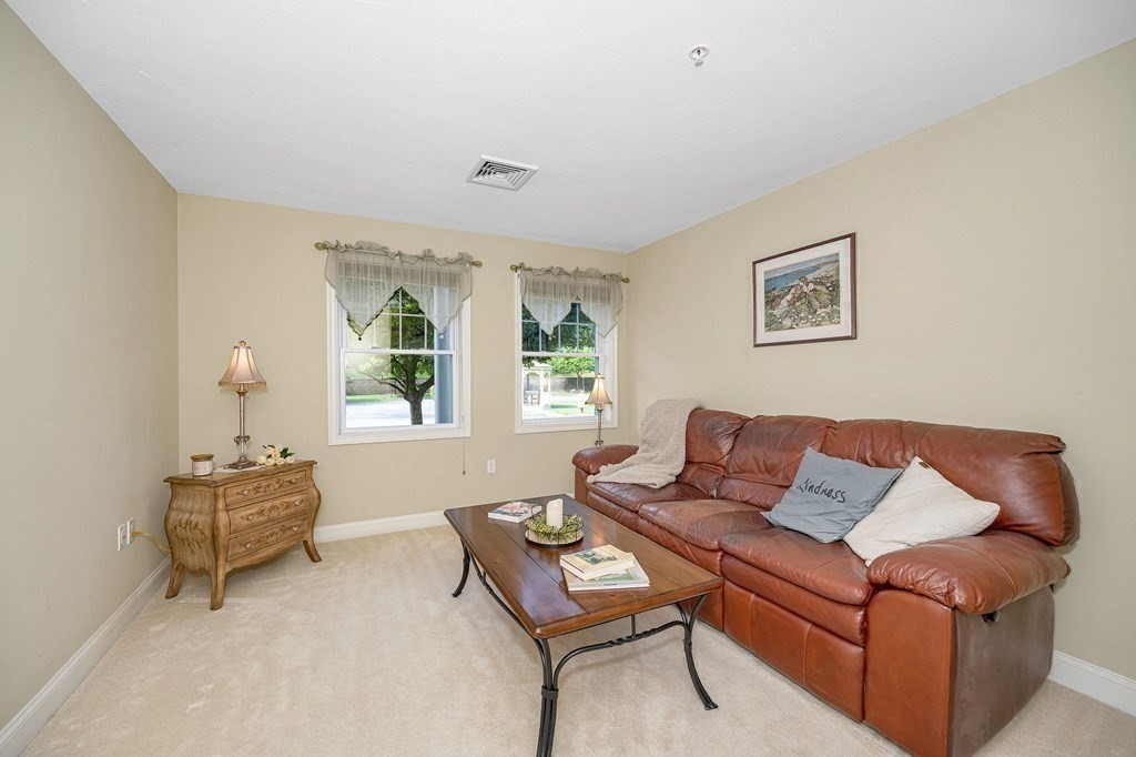 5 Mission Road, Unit 101 Chelmsford, MA 01863 - Photo 18 of 41