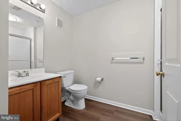 $325,000 | 2400 Autumn Harvest Court, Unit 104, Odenton, MD 21113