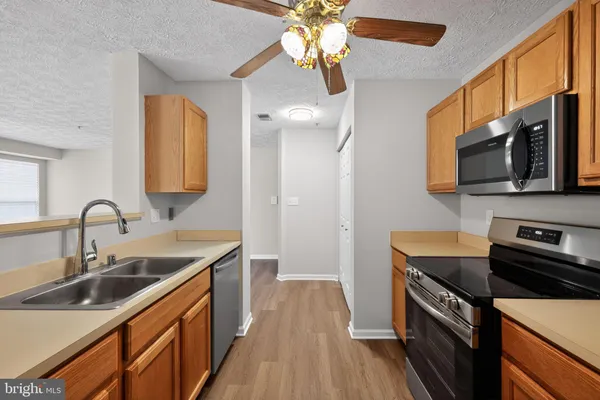 $325,000 | 2400 Autumn Harvest Court, Unit 104, Odenton, MD 21113