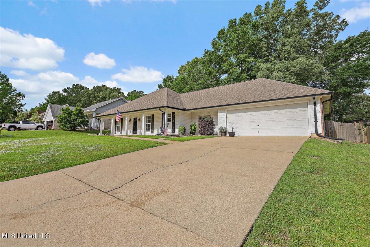 19 Lamplighter Road Pearl, MS 39208 - Photo 3 of 30 03-19 Lamplighter Rd