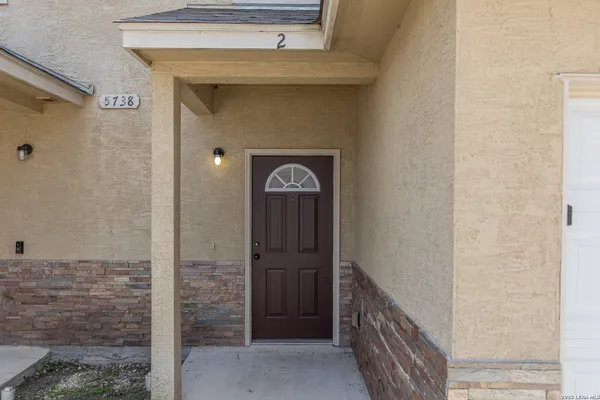 $1,300 | 5738 Golf Heights, Unit 2, San Antonio, TX 78244