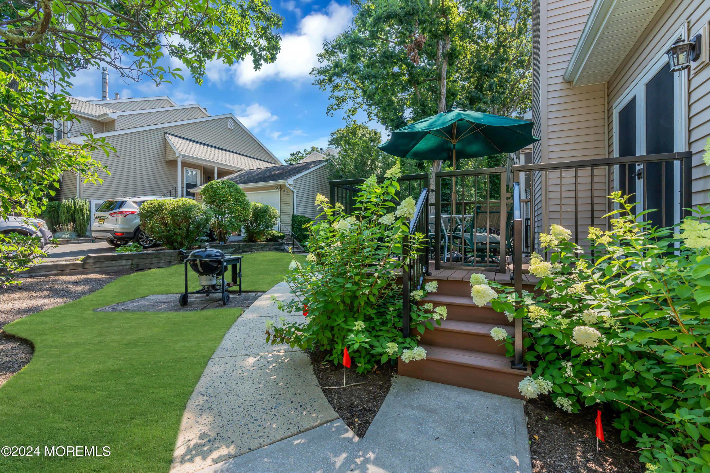 19 Maple Lane, Unit B Brielle, NJ 08730 - Photo 2 of 23 031_dsc07829-1_975