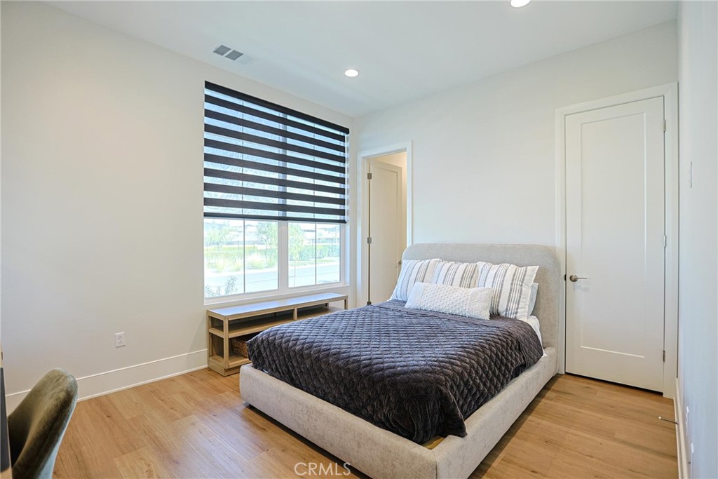 32213 Daybrook Terrace Temecula, CA 92591 - Photo 71 of 75 a large bed sitting in a bedroom next to a window